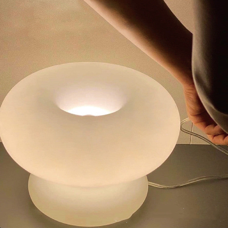 Modern Stylish Bedroom Decoration Mushroom Lamp